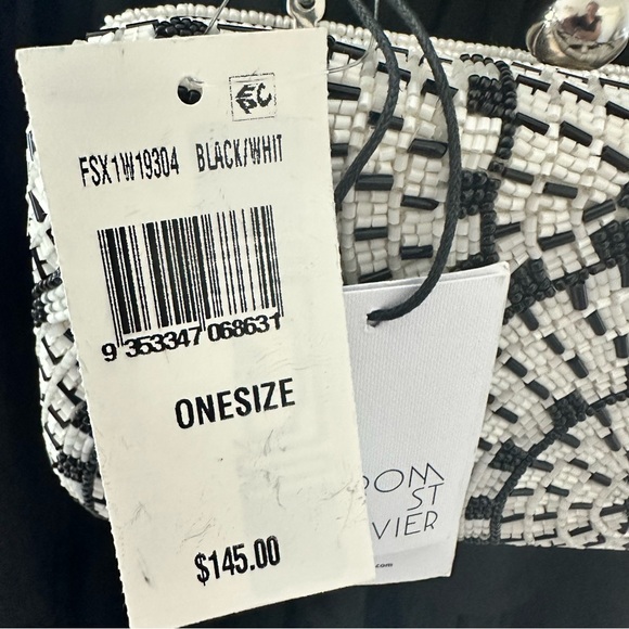 From St Xavier Alice Beaded Box Clutch White NWT! - Picture 4 of 11